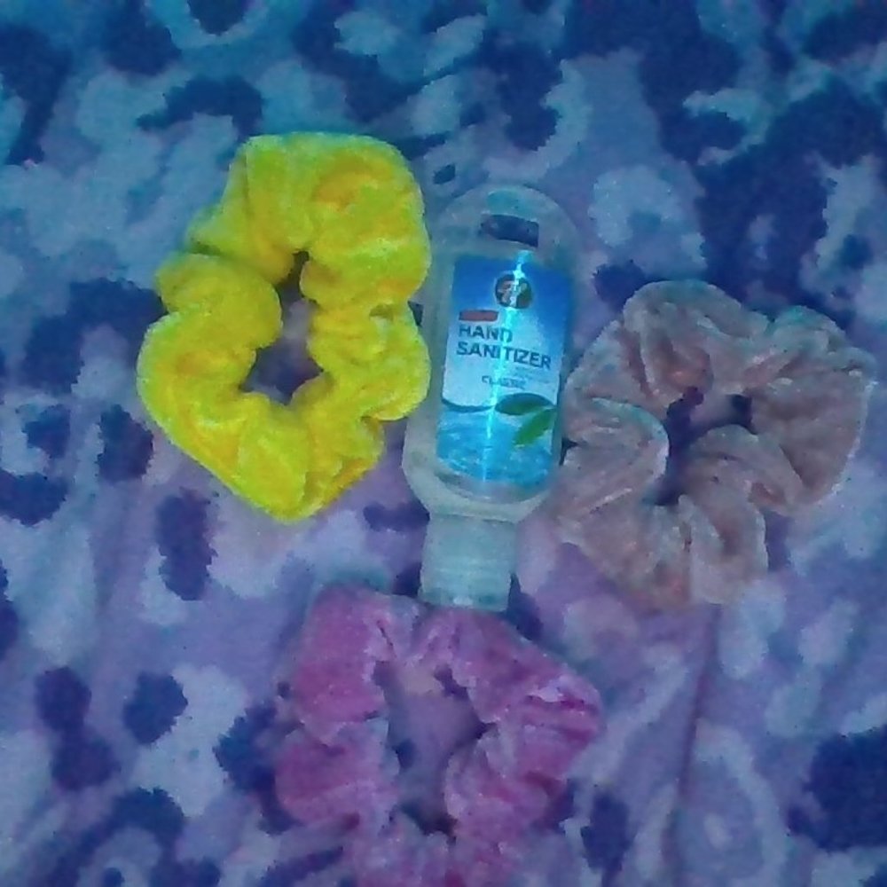 a set of three scrunchies yellow crop-top